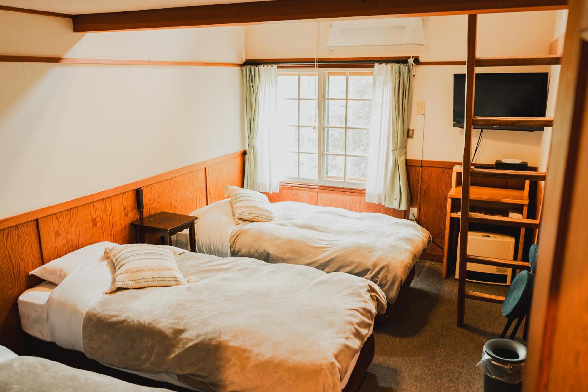 Hakuba Pension & Log Hotel Meteor 외부 사진
