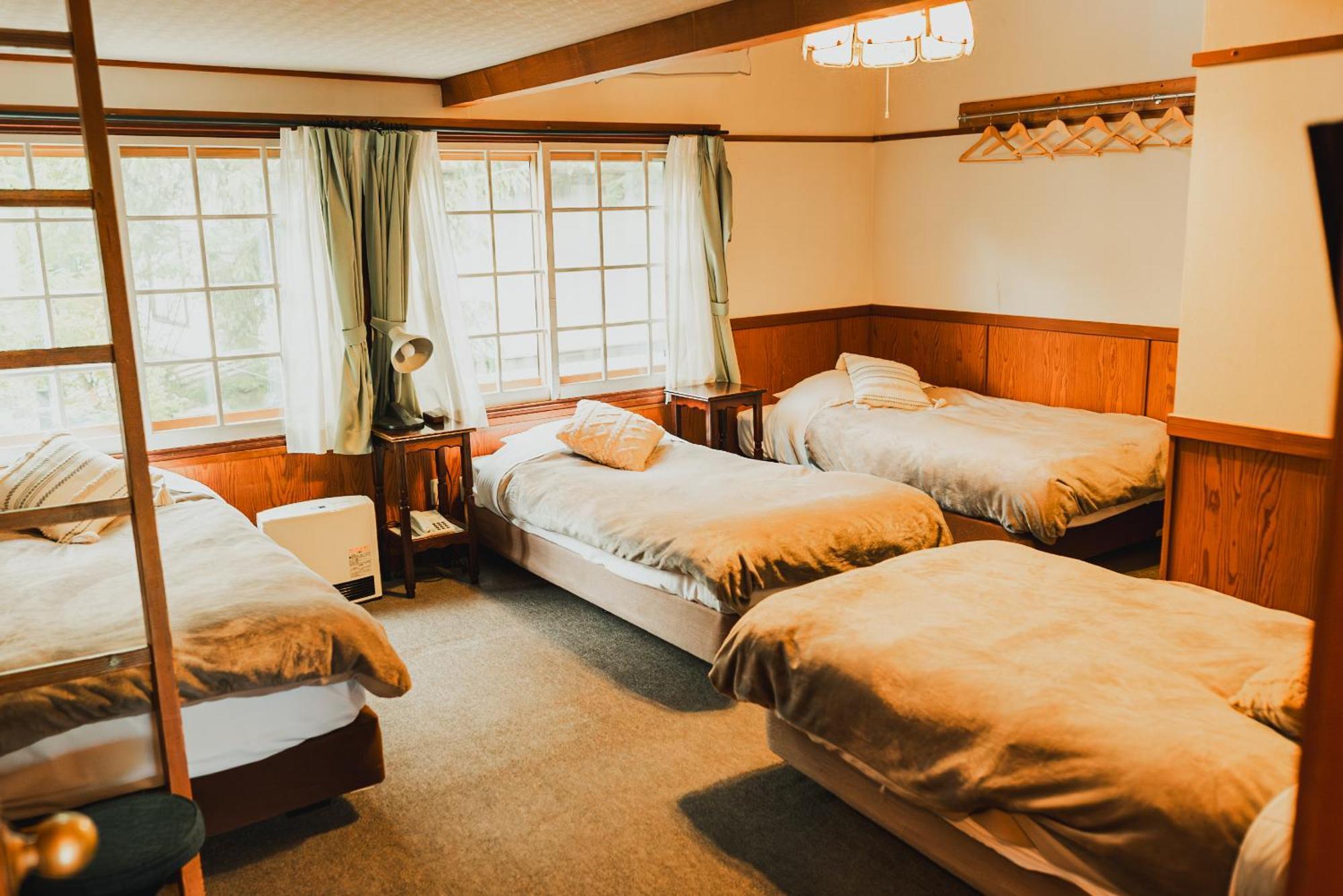 Hakuba Pension & Log Hotel Meteor 외부 사진